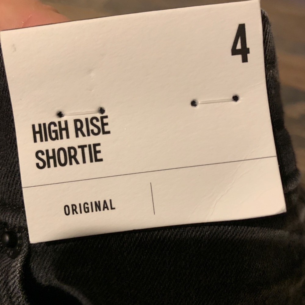 High Rise Express Shorts - Picture 4 of 4